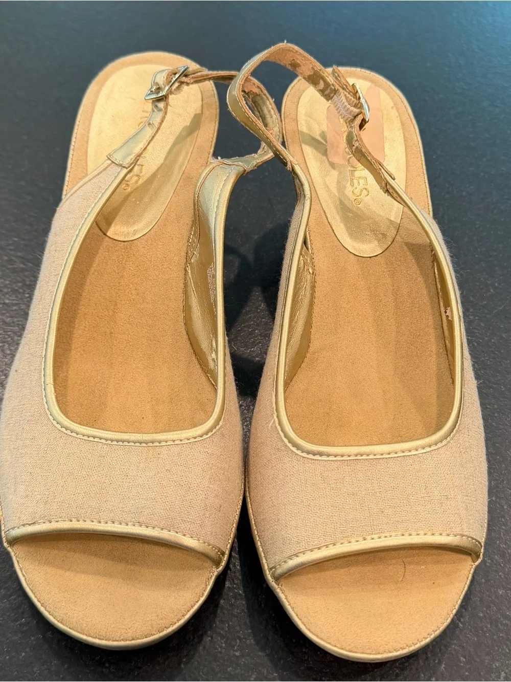 Aerosoles Dozen Roses Gold Linen Slingback Wedge Peep Toe Sandals 9M